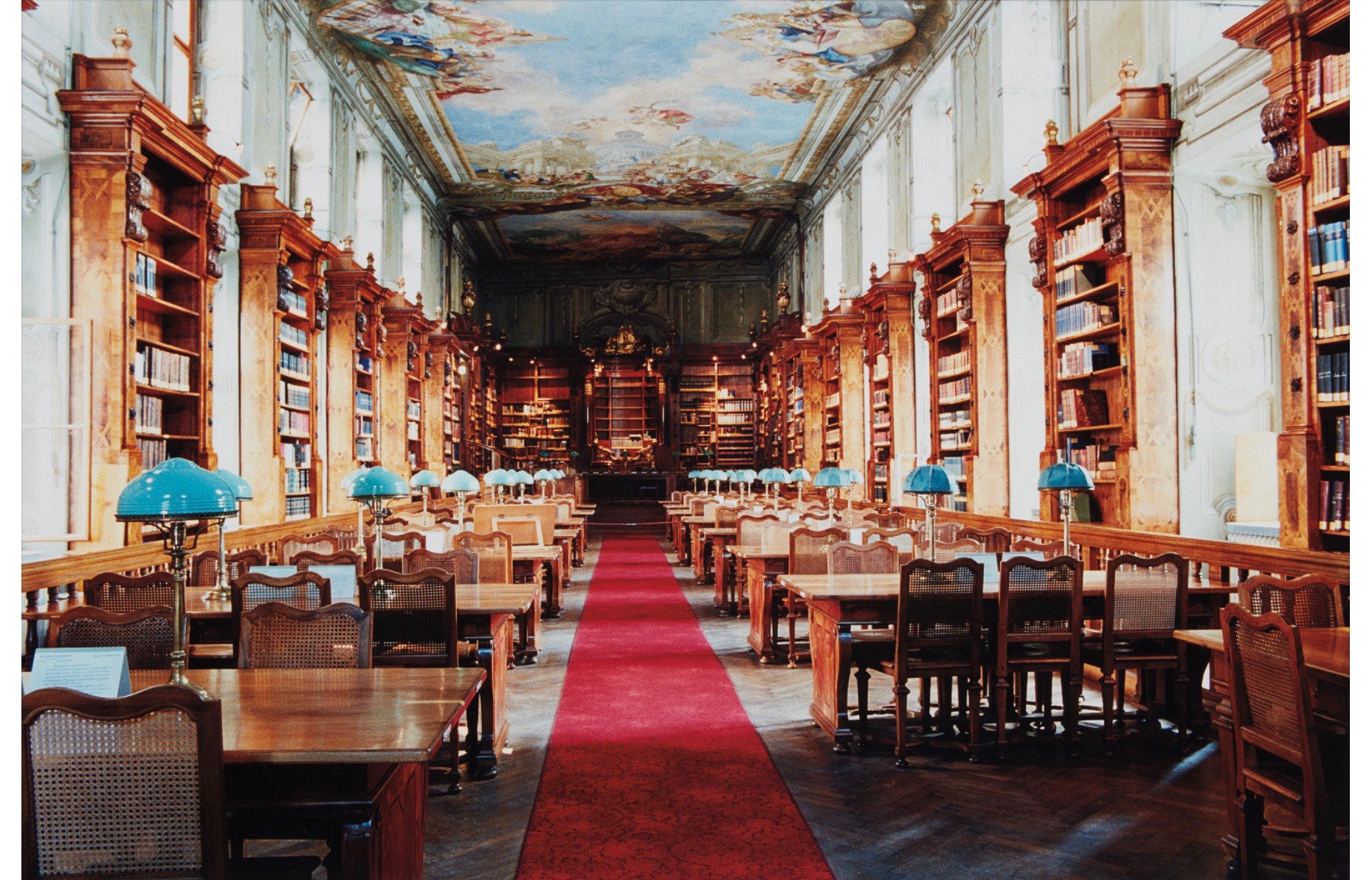Technical Perfection: Candida Höfer | Barnebys Magazine